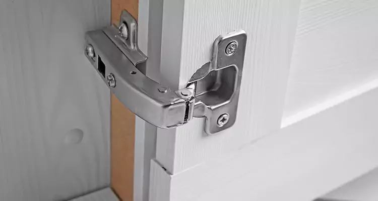 Shower Door Hinge Replacement in Livermore, CA