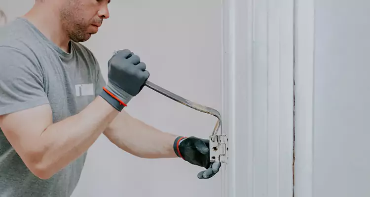Cracked Door Jamb Repair in Livermore, CA