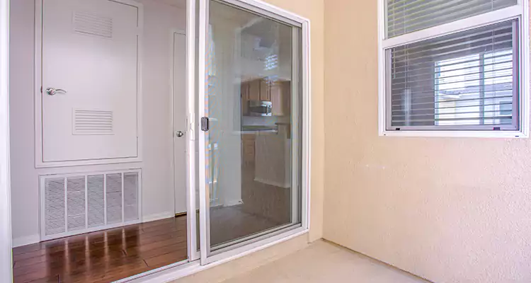 Sliding Screen Door Track Repair in Livermore, CA