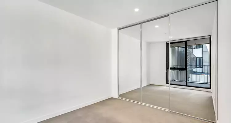 Why Homeowners Choose Us for Sliding Mirror Door Replacement in Livermore, CA