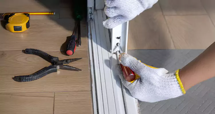 Closet Sliding Door Track Repair in Livermore, CA