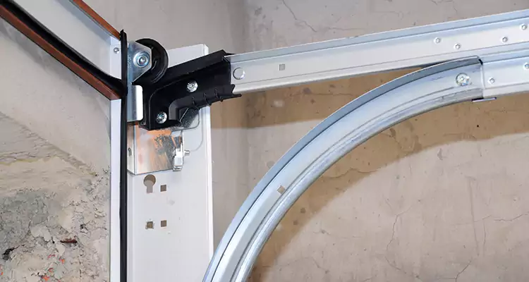 Maintain Liftmaster Garage Door Off Track in Livermore, CA