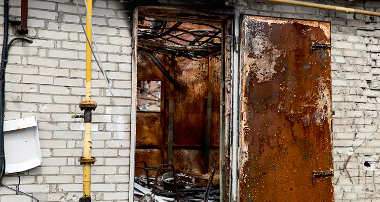 Metal Door Rust Repair in Livermore, CA